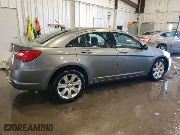 2013 Chrysler 200 LX with VIN 1C3CCBAB7DN704760, listed as a Copart auction lot 42809845 with 147,891 mi miles and Clean Title. Bid and sale history available at carsss.com. Image 3.