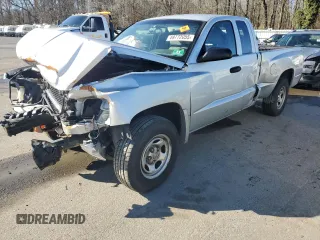 2008 Dodge Dakota ST with VIN 1D7HE22K58S541808, listed as a Copart auction lot 49772055 with 188,683 mi miles and Salvage Title. Bid and sale history available at carsss.com. Image 1.