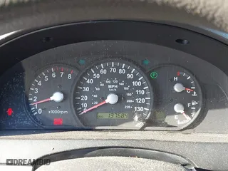 2006 Kia Sorento LX with VIN KNDJD733X65646021, listed as a IAAI auction lot 41622685 with 137,684 mi miles. Bid and sale history available at carsss.com. Image 7.