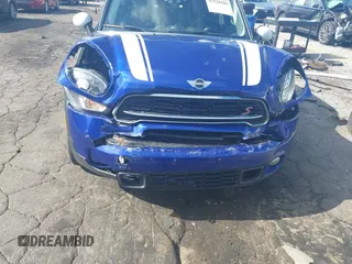 2016 MINI Countryman S with VIN WMWZC3C55GWP53633, listed as a IAAI auction lot 42526582 with 58,898 mi miles and . Bid and sale history available at DreamBid. Image 6.