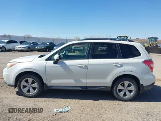2014 Subaru Forester 2.5i Premium with VIN JF2SJACC8EG404777, listed as a IAAI auction lot 41749698 with 110,001 mi miles. Bid and sale history available at carsss.com. Image 14.