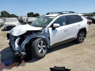 2025 Toyota RAV4 SE with VIN JTMCB3FV8SD249377, listed as a Copart auction lot 62511975 with 637 mi miles and Salvage title. Bid and sale history available at DreamBid. Image 1.