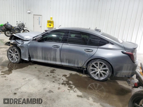 2020 Cadillac CT5 Sport z VIN 1G6DP5RK3L0124818, wystawiony jako Copart lot #41994335 z przebiegiem 56 081 mil mil oraz Szkoda całkowita • Salvage title. Historia ofert i sprzedaży dostępna na DreamBid. Obrazek 2.