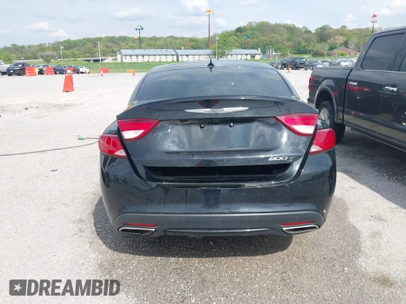 2016 Chrysler 200 S z VIN 1C3CCCBG9GN175199, wystawiony jako IAAI lot #41938820 z przebiegiem 214 508 mil mil oraz . Historia ofert i sprzedaży dostępna na DreamBid. Obrazek 16.