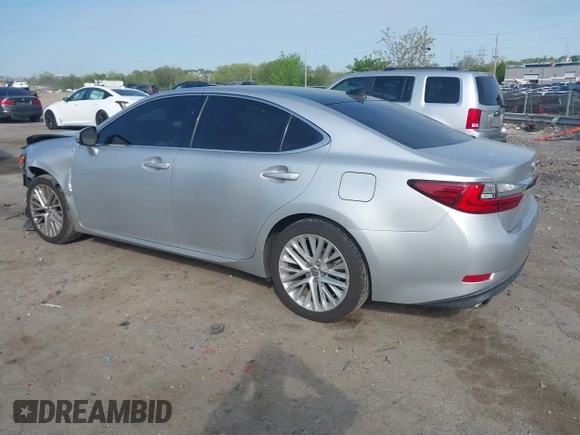 2016 Lexus ES 330 z VIN 58ABK1GG9GU016619, wystawiony jako IAAI lot #42167666 z przebiegiem 135 010 mil mil oraz . Historia ofert i sprzedaży dostępna na DreamBid. Obrazek 3.