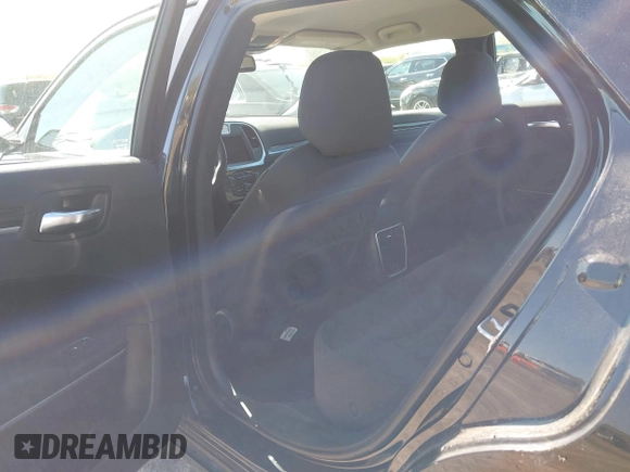 2018 Chrysler 300 Touring with VIN 2C3CCAAG2JH320573, listed as a IAAI auction lot 42134350 with 90,929 mi miles and . Bid and sale history available at DreamBid. Image 8.