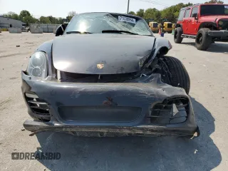 2014 Porsche Boxster z VIN WP0CA2A88ES121381, wystawiony jako Copart lot #71036854 z przebiegiem 120 523 mil mil oraz Szkoda całkowita • Salvage title. Historia ofert i sprzedaży dostępna na DreamBid. Obrazek 5.