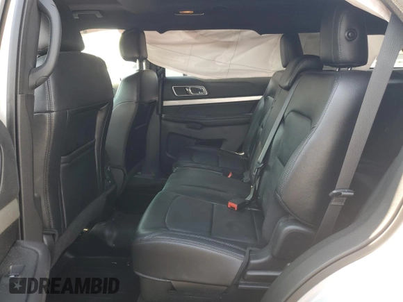 2017 Ford Explorer XLT с VIN 1FM5K8D84HGB75980, выставлен на аукционе Copart как лот 59891695 с пробегом 97 570 миль миль и Списание • Salvage title. История ставок и продаж доступна на DreamBid. Изображение 11.