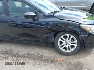 2016 Scion iA with VIN 3MYDLBZV6GY107350, listed as a IAAI auction lot 42032841 with 106,109 mi miles. Bid and sale history available at carsss.com. Image 6.