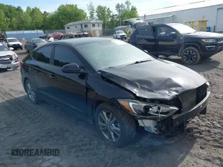 2018 Hyundai Elantra SEL z VIN KMHD84LF6JU475448, wystawiony jako IAAI lot #42348619 z przebiegiem 114 583 mil mil oraz . Historia ofert i sprzedaży dostępna na DreamBid. Obrazek 1.