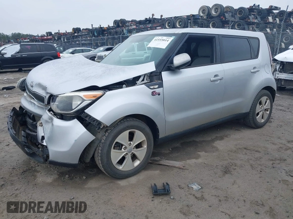 2014 Kia Soul with VIN KNDJN2A20E7702271, listed as a IAAI auction lot 41555814 with 125,296 mi miles. Bid and sale history available at carsss.com. Image 17.