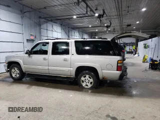 2004 Chevrolet Suburban LT with VIN 1GNEC16Z64J215186, listed as a Copart auction lot 70231654 with 176,686 mi miles and Salvage Title. Bid and sale history available at carsss.com. Image 2.