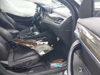 2018 BMW X2 sDrive28i z VIN WBXYJ3C31JEJ84394, wystawiony jako IAAI lot #42364160 z przebiegiem Nie podano mil oraz . Historia ofert i sprzedaży dostępna na DreamBid. Obrazek 5.