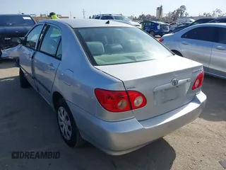 2007 Toyota Corolla CE z VIN 1NXBR32EX7Z852198, wystawiony jako IAAI lot #42040736 z przebiegiem 151 971 mil mil oraz . Historia ofert i sprzedaży dostępna na DreamBid. Obrazek 3.