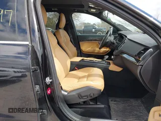 2017 Volvo XC90 Momentum with VIN YV4A22PK1H1133452, listed as a IAAI auction lot 41969097 with 160,904 mi miles. Bid and sale history available at carsss.com. Image 5.