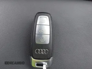 2023 Audi A3 Premium z VIN WAUAUDGY0PA143172, wystawiony jako IAAI lot #41881398 z przebiegiem 18 754 mil mil oraz . Historia ofert i sprzedaży dostępna na DreamBid. Obrazek 11.