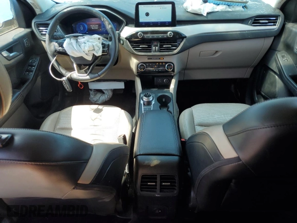 2021 Ford Escape SEL z VIN 1FMCU9H65MUA35819, wystawiony jako Copart lot #50134465 z przebiegiem 78 778 mil mil oraz Nie do naprawy • Non repairable. Historia ofert i sprzedaży dostępna na DreamBid. Obrazek 8.