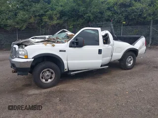 2004 Ford F-250 XL z VIN 1FTNX21L14EA34902, wystawiony jako IAAI lot #42610827 z przebiegiem Nie podano mil oraz . Historia ofert i sprzedaży dostępna na DreamBid. Obrazek 2.