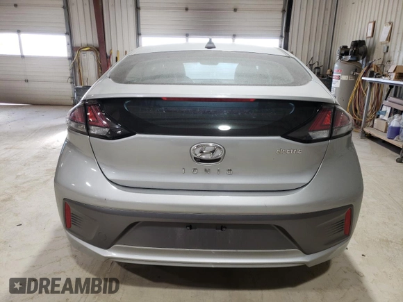 2021 Hyundai Ioniq Limited with VIN KMHC85LJ2MU078751, listed as a Copart auction lot 44879685 with 15,633 mi miles and Salvage title. Bid and sale history available at DreamBid. Image 6.
