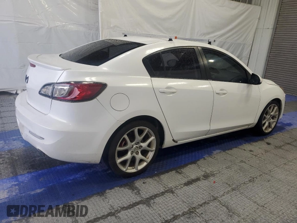 2011 Mazda 3 S Sport z VIN JM1BL1U57B1363839, wystawiony jako Copart lot #56276045 z przebiegiem 255 260 mil mil oraz Szkoda całkowita • Salvage title. Historia ofert i sprzedaży dostępna na DreamBid. Obrazek 3.