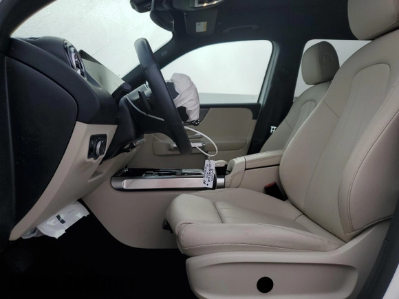 2023 Mercedes-Benz GLB 250 z VIN W1N4M4GB2PW321395, wystawiony jako Copart lot #51124145 z przebiegiem 20 474 mil mil oraz Nie do naprawy. Historia ofert i sprzedaży dostępna na DreamBid. Obrazek 7.