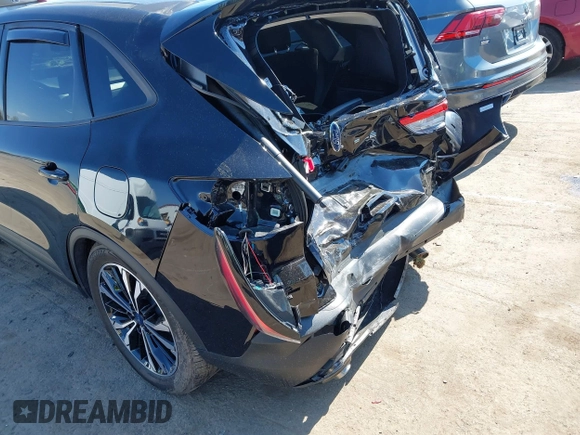 2022 Ford Escape SE Hybrid с VIN 1FMCU9BZ7NUA26950, выставлен на аукционе IAAI как лот 41869964 с пробегом 26 213 миль миль и . История ставок и продаж доступна на DreamBid. Изображение 17.