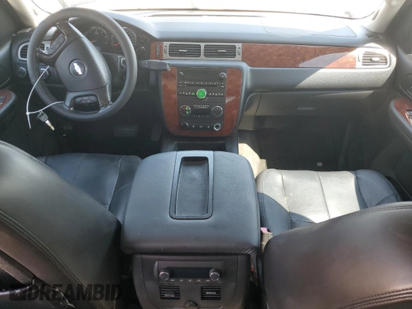 2009 Chevrolet Avalanche 2LT with VIN 3GNFK22089G226686, listed as a Copart auction lot 76305524 with Not Provided miles and Salvage Title. Bid and sale history available at DreamBid. Image 8.
