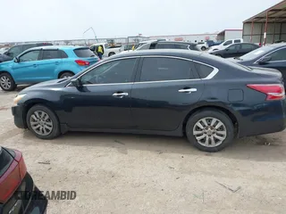 2013 Nissan Altima 2.5 S with VIN 1N4AL3AP5DN416696, listed as a IAAI auction lot 41786541 with 228,482 mi miles and . Bid and sale history available at carsss.com. Image 14.