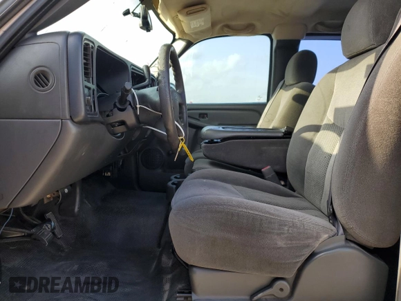 2006 Chevrolet Silverado 1500 Work Truck with VIN 1GCEC19X06Z285032, listed as a Copart auction lot 51234855 with 197,369 mi miles and Salvage Title. Bid and sale history available at carsss.com. Image 7.