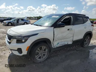 2021 Kia Seltos S with VIN KNDEU2AA7M7077278, listed as a Copart auction lot 55578565 with 42,492 mi miles and Non repairable. Bid and sale history available at DreamBid. Image 1.