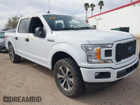 2020 Ford F-150 XL z VIN 1FTEW1CP5LKE39528, wystawiony jako IAAI lot #41826420 z przebiegiem 44 570 mil mil oraz . Historia ofert i sprzedaży dostępna na DreamBid. Obrazek 1.