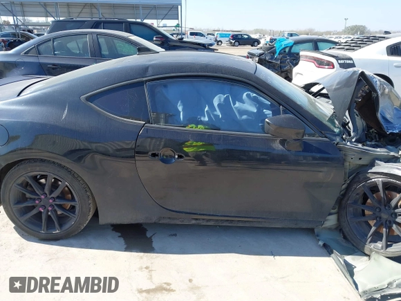 2015 Scion FR-S z VIN JF1ZNAA15F8712221, wystawiony jako IAAI lot #41479415 z przebiegiem Nie podano mil oraz . Historia ofert i sprzedaży dostępna na DreamBid. Obrazek 13.