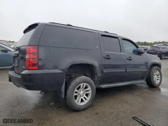 2010 Chevrolet Suburban LT with VIN 1GNUKJE35AR228861, listed as a Copart auction lot 44227355 with 260,524 mi miles and Salvage Title. Bid and sale history available at carsss.com. Image 3.