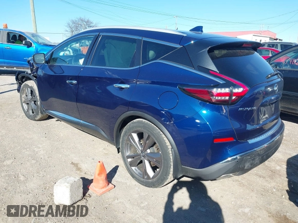 2020 Nissan Murano Platinum z VIN 5N1AZ2DS7LN142494, wystawiony jako IAAI lot #41747873 z przebiegiem 36 520 mil mil oraz . Historia ofert i sprzedaży dostępna na DreamBid. Obrazek 3.