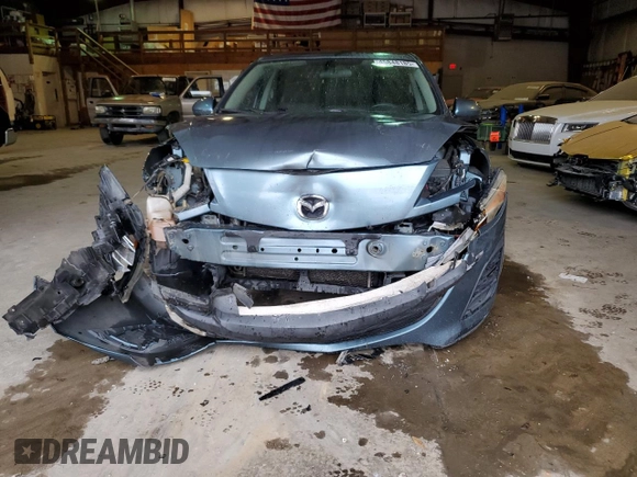 2011 Mazda 3 i Touring z VIN JM1BL1VF1B1436887, wystawiony jako Copart lot #45848185 z przebiegiem Nie podano mil oraz Szkoda całkowita • Salvage title. Historia ofert i sprzedaży dostępna na DreamBid. Obrazek 5.