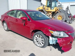 2013 Lexus ES 300h with VIN JTHBW1GG4D2001466, listed as a IAAI auction lot 41812800 with 110,662 mi miles and . Bid and sale history available at DreamBid. Image 17.