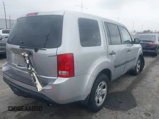 2015 Honda Pilot LX with VIN 5FNYF3H21FB010426, listed as a IAAI auction lot 41901870 with 184,113 mi miles and . Bid and sale history available at carsss.com. Image 4.