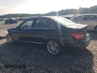 2013 Mercedes-Benz C 250 Sport с VIN WDDGF4HB7DR279741, выставлен на аукционе Copart как лот 61191085 с пробегом 132 198 миль миль и Списание • Salvage title. История ставок и продаж доступна на DreamBid. Изображение 2.