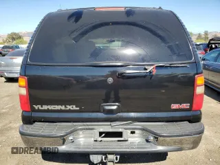 2001 GMC Yukon XL SLE with VIN 3GKFK16T31G132229, listed as a Copart auction lot 71603784 with 236,010 mi miles and Salvage Title. Bid and sale history available at carsss.com. Image 6.