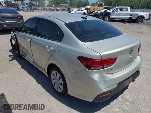 2018 Kia Rio LX with VIN 3KPA24AB2JE137858, listed as a IAAI auction lot 42016321 with 136,728 mi miles. Bid and sale history available at carsss.com. Image 3.