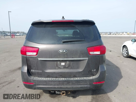 2017 Kia Sedona LX with VIN KNDMB5C19H6329933, listed as a IAAI auction lot 41796158 with 101,399 mi miles. Bid and sale history available at carsss.com. Image 17.