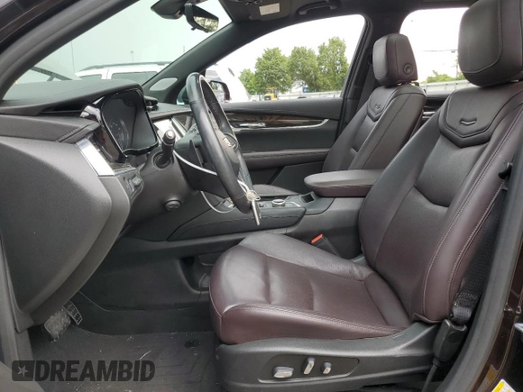 2020 Cadillac XT6 AWD Premium Luxury with VIN 1GYKPDRS0LZ134789, listed as a Copart auction lot 60782245 with 61,138 mi miles and Salvage title. Bid and sale history available at DreamBid. Image 7.