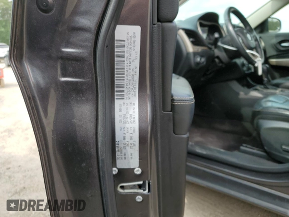 2017 Jeep Cherokee Limited с VIN 1C4PJLDBXHW603345, выставлен на аукционе Copart как лот 53149205 с пробегом 145 863 миль миль и Списание • Salvage title. История ставок и продаж доступна на DreamBid. Изображение 12.