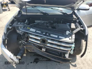 2018 Volkswagen Atlas SE with VIN 1V2LR2CA6JC577519, listed as a Copart auction lot 61823185 with 143,254 mi miles and Salvage title. Bid and sale history available at DreamBid. Image 12.