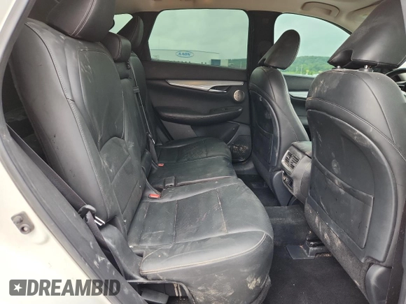 2019 Infiniti QX50 Luxe z VIN 3PCAJ5M32KF119188, wystawiony jako Copart lot #59585655 z przebiegiem 104 987 mil mil oraz Szkoda całkowita • Salvage title. Historia ofert i sprzedaży dostępna na DreamBid. Obrazek 10.