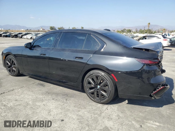 2024 BMW i7 eDrive50 z VIN WBY43EJ06RCP21065, wystawiony jako Copart lot #72276944 z przebiegiem 21 066 mil mil oraz Szkoda całkowita • Salvage title. Historia ofert i sprzedaży dostępna na DreamBid. Obrazek 2.