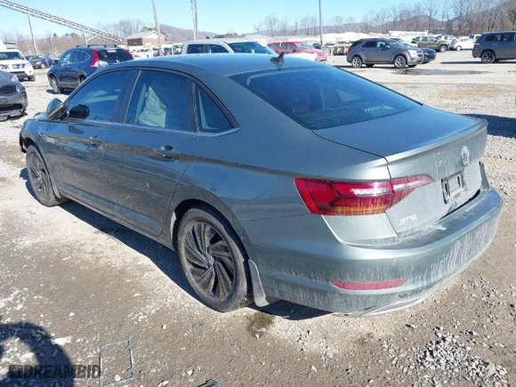 2019 Volkswagen Jetta SEL Premium with VIN 3VWG57BU4KM102200, listed as a IAAI auction lot 41356445 with 85,525 mi miles. Bid and sale history available at carsss.com. Image 3.