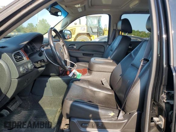 2013 Chevrolet Avalanche LTZ with VIN 3GNTKGE74DG126912, listed as a Copart auction lot 71699854 with Not Provided miles and Salvage Title. Bid and sale history available at DreamBid. Image 7.