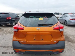 2019 Nissan Kicks SV with VIN 3N1CP5CUXKL558211, listed as a IAAI auction lot 41579395 with 1 mi miles. Bid and sale history available at carsss.com. Image 16.