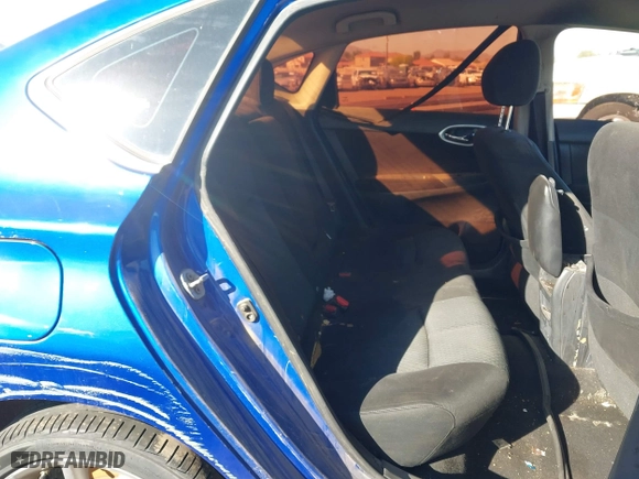 2015 Nissan Sentra S with VIN 3N1AB7AP2FY291377, listed as a IAAI auction lot 42097161 with 186,044 mi miles. Bid and sale history available at carsss.com. Image 8.